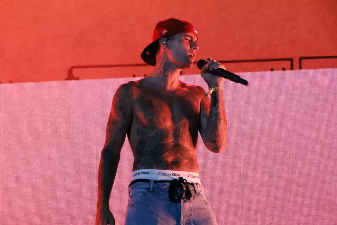 Justin Bieber Reveals New Album Tracklist